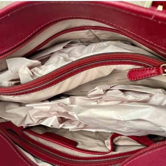 Michael Kors Jet Set Item Large Top Zip Pocket Tote Cherry Red - Picture 7 of 7
